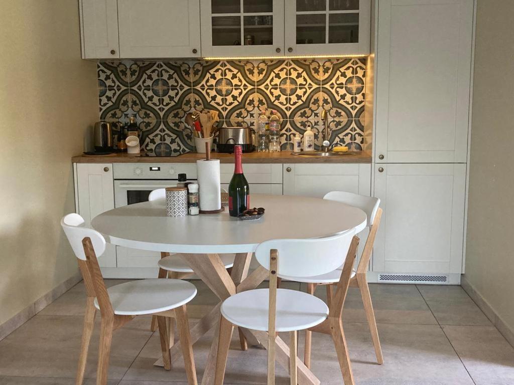 Luci Juras Apartamenti 2 Roja Exteriör bild